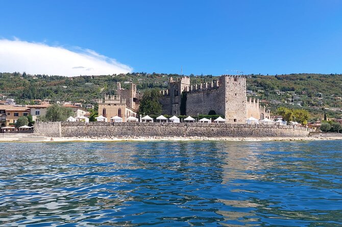4-Hour Boat Tour on Lake Garda from Lazise - Island of Garda: From the Water View to the Optional Guided Visit