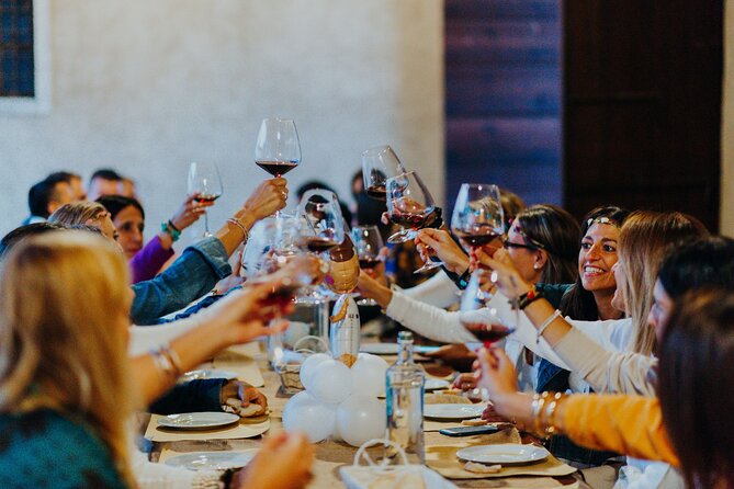 Art & Wine Experience in Valpolicella at Palazzo Montanari - What you eat: cheeses, cured meats, and snack timing that fits the tasting