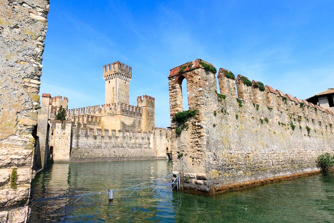 Boat Tour of Isola del Garda - Castello Scaligero Back in Sirmione: The Final Landmark Hit