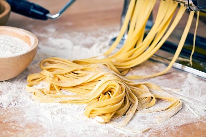 Cooking Class : Fresh pasta and TIRAMISÙ with Lake Garda wines - Fresh Pasta and Tiramisu in Lazise: the vibe and the real payoff