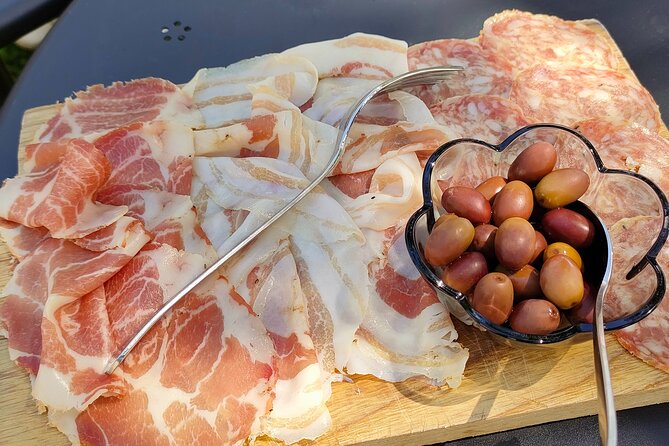 E-Bike Tour and wine tasting in Lazise Countryside - Food, wine, and dietary limits you need to know early