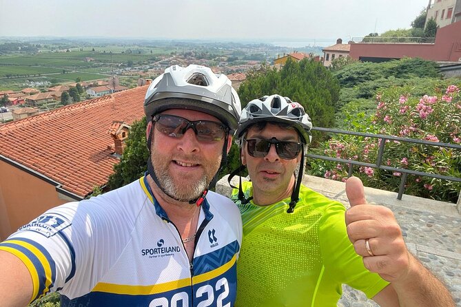 E-Bike tour with stop in the cellar in the Bardolino area - Lazise: riding the hinterland on secondary roads
