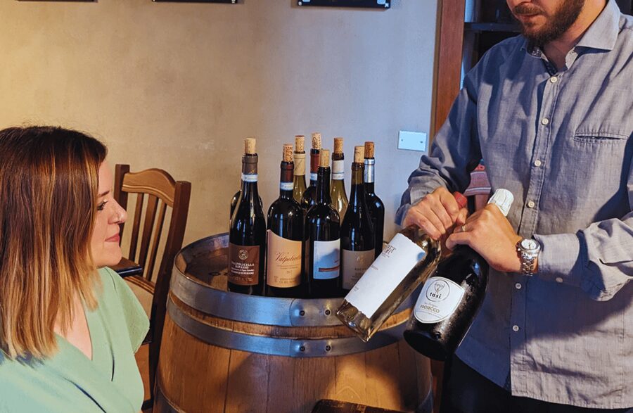 Easy Wine Tasting in Verona City Center - How the sommelier keeps it simple and useful