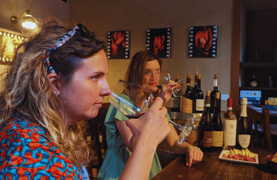 Easy Wine Tasting in Verona City Center - Meeting at Altro Vino: easy start near the Arena