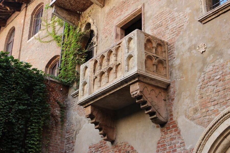 From Venice: Private Tour of Verona - Venice to Verona by high-speed train: the 75-mile shortcut