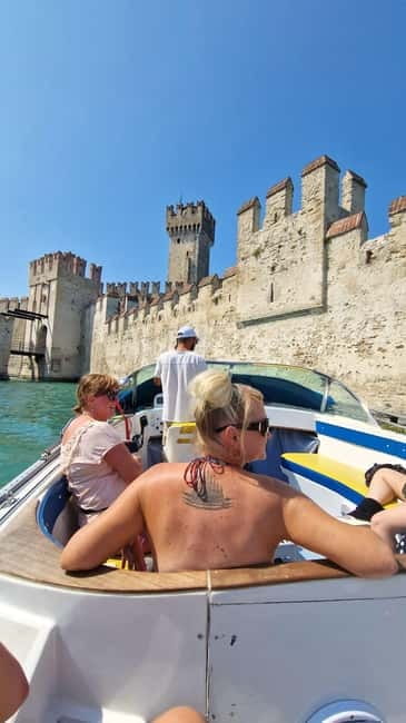 From Verona: Sirmione, Lake Garda with Boat & Spritz Tasting - Sirmione: what 1.5 hours is really for