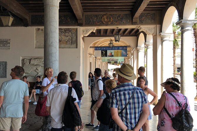 Full-day Lake Garda Tour - Guide style: where the day can feel fun or flat