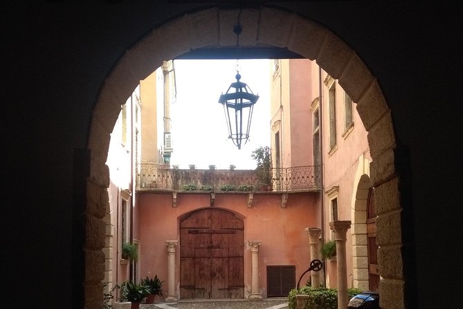 Hidden and fascinating Verona - 2 hour private walking tour - Arena di Verona from outside: Rome without the time sink