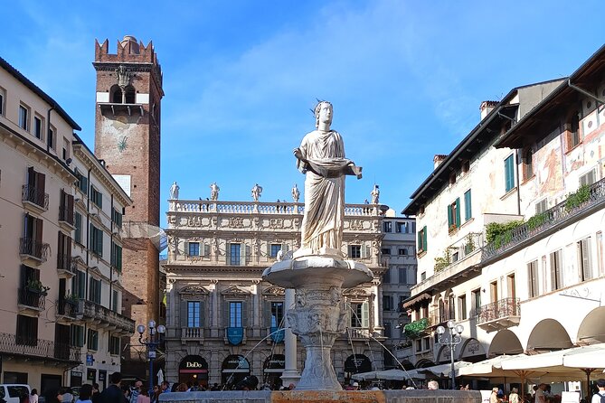 Hidden Verona & Kids Fun tour - Arche Scaligere tombs: Gothic tombs and medieval power