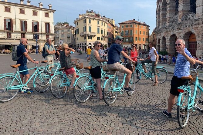 Highlights and hidden gems Verona Bike Tour - Piazzale Castel San Pietro: The Stairs That Pay You Back