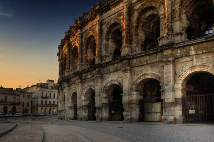 Incredible Verona – Family Walking Tour - Ponte Pietra to the cathedral zone: where the tour starts strong