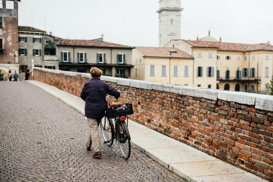 Incredible Verona – Family Walking Tour - Arche Scaligere and Piazza dei Signori: the city’s storytelling set in stone