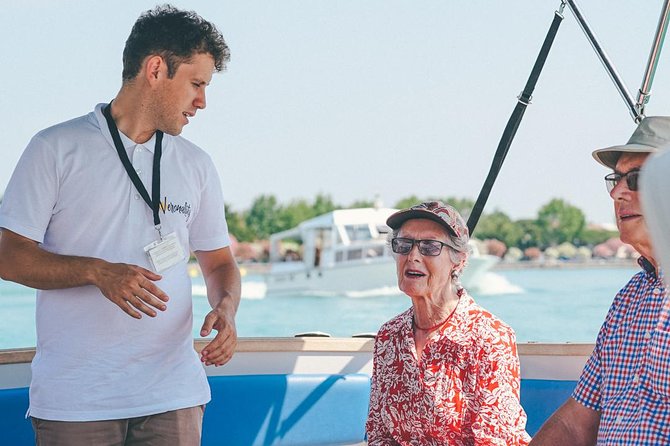 Lake Garda and Sirmione Tour from Verona - The air-conditioned minibus: the value in the boring parts