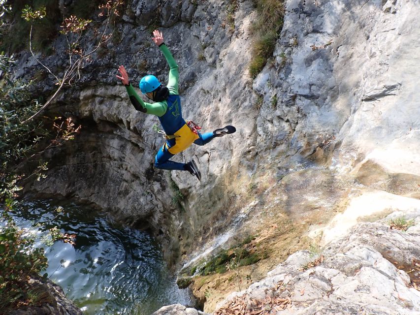 Lake Garda: Canyoneering in Torrente Vione - Safety briefing and your gear setup: what to expect before you commit