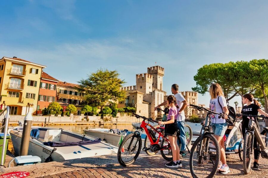 Lake Garda: E-bike Rental - The standout feature: a paved 15 km track that’s actually easy