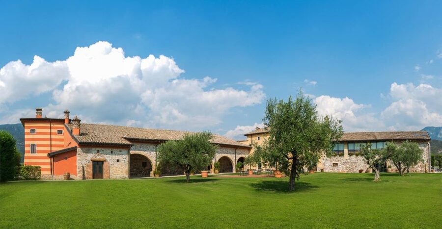 Lake Garda: Garda Hills Wine Tour and Tasting - Key highlights at a glance