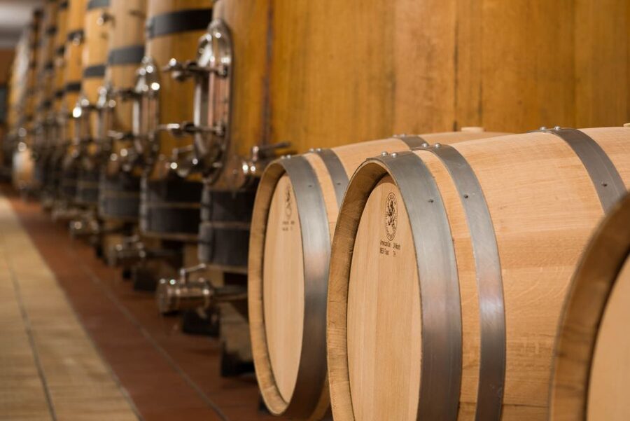 Lake Garda: Garda Hills Wine Tour and Tasting - Pairing tips so you enjoy the full flight
