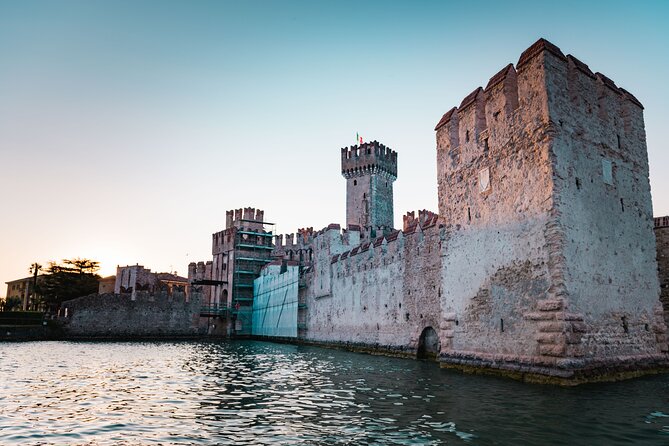 Lake Garda Sunset Cruise from Sirmione with Prosecco - Sunset timing: what to expect when the light shifts (and when weather changes the plan)
