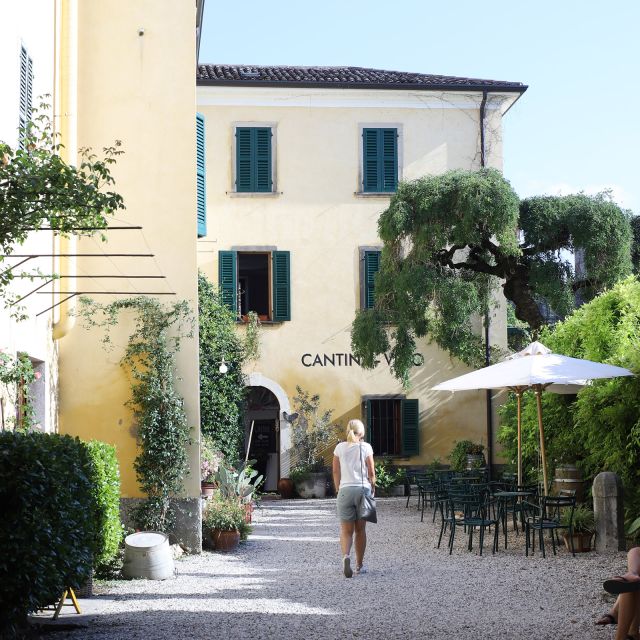 Lazise: Historical Center Wine Tasting Tour - Entering ZF4 Cellar: A Historic Courtyard Set for Wine Tasting