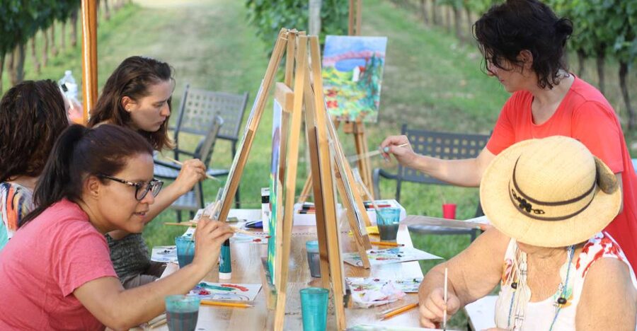 Lazise: Painting Expereince with Wine and Local Food Platter - Key points to know before you go