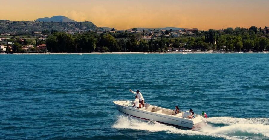 Lazise: Sunset Cruise with Wine aperitif on lake Garda - Key takeaways before you go