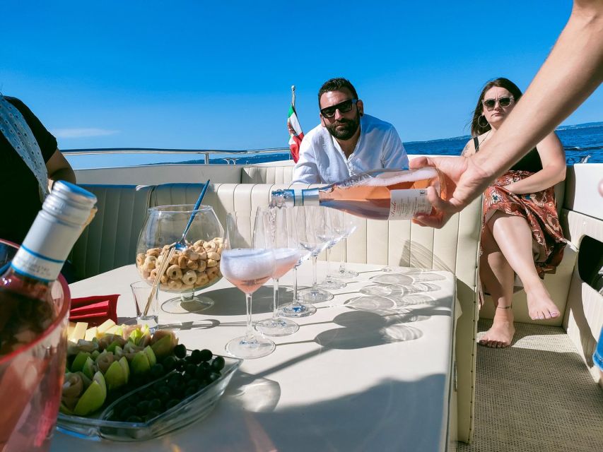Lazise: Sunset Cruise with Wine aperitif on lake Garda - Villa Canossa from the water: a 16th-century viewpoint you can’t fake