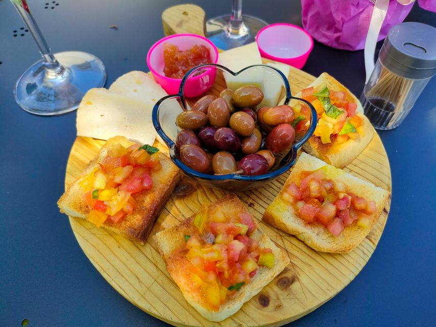 Lazise: Wine Tasting with Charcuterie and Cheese Board - Pairing Food From the Farm With Real Wine Logic