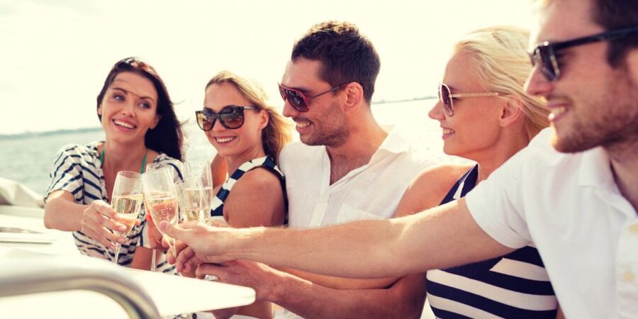 Lugana Wine Tour With Private Panoramic Boat on Lake Garda - Getting There Smoothly: Mercedes Chauffeur From Verona or Brescia