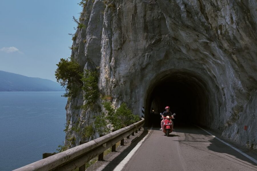 Malcesine: Lake Garda self-guided Vespa tour - Riding requirements and license rules (don’t skip this part)