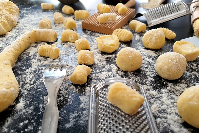 My Granny's secrets Making Gnocchi - Meet Valentina and David in the apartment kitchen