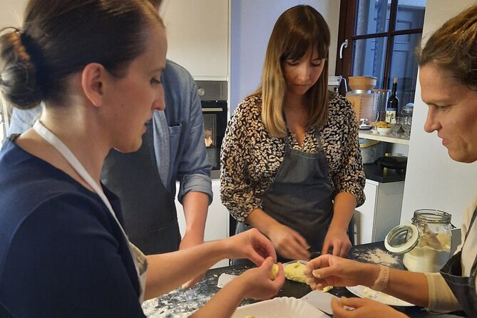 My Granny's secrets Making Gnocchi - Your two-course meal: classic potato gnocchi plus dessert