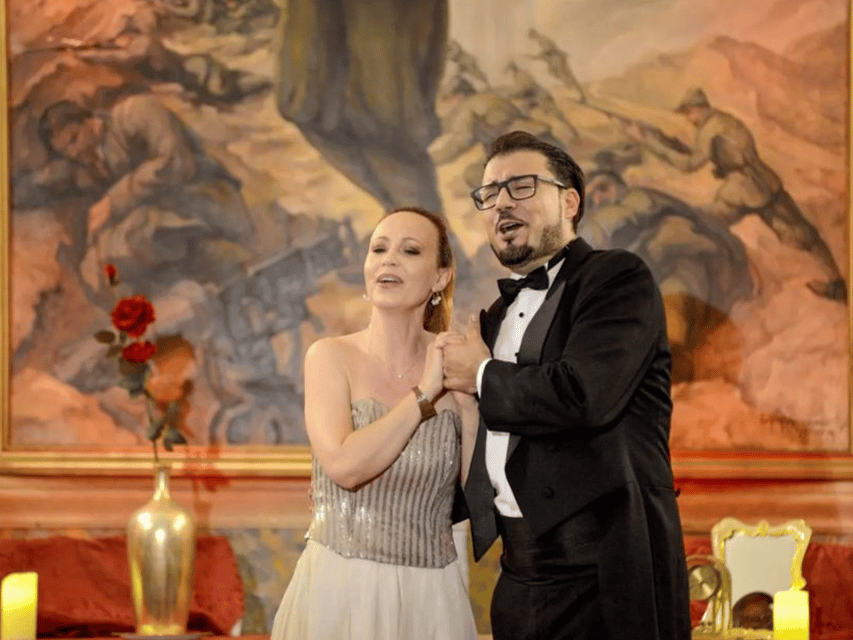 Opera Concert in Verona Palace with Prosecco - Why this Verona opera happens in the right kind of place