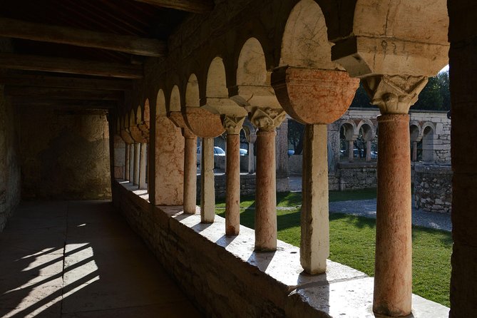Pagus Wine Tours® - A taste of Amarone - Half day wine tour - San Giorgio di Valpolicella: medieval church views and Romanesque details