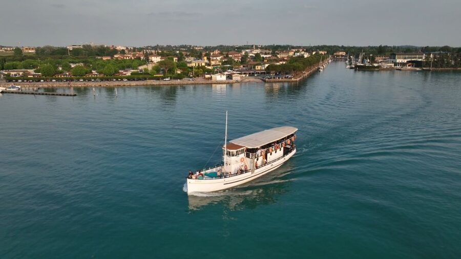 Peschiera: Afternoon Boat Trip to Sirmione with Swim Stop - Key things that make this boat trip work