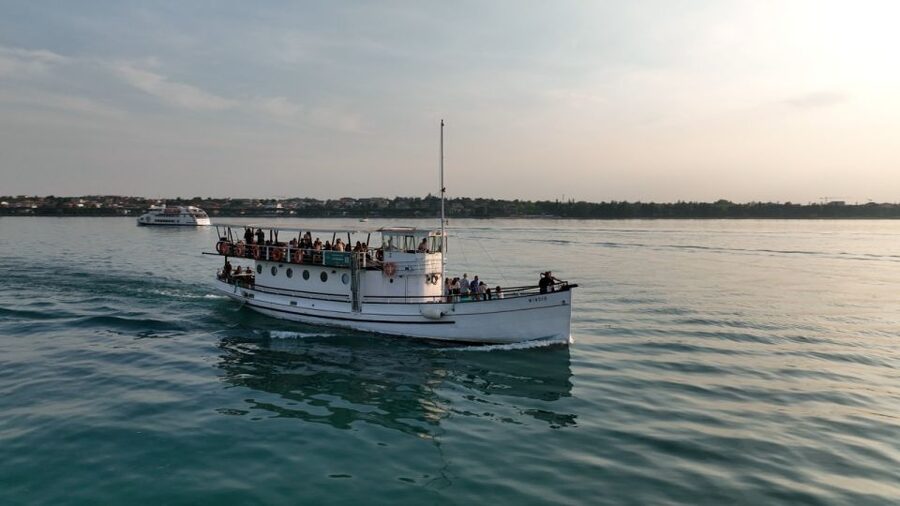Peschiera: Afternoon Boat Trip to Sirmione with Swim Stop - The swim stop: why this is the main event