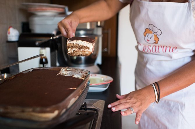 Private Pizza & Tiramisu Class at a Cesarina's home with tasting in Verona - Cesarina Home Cooking: What Makes This Class Work