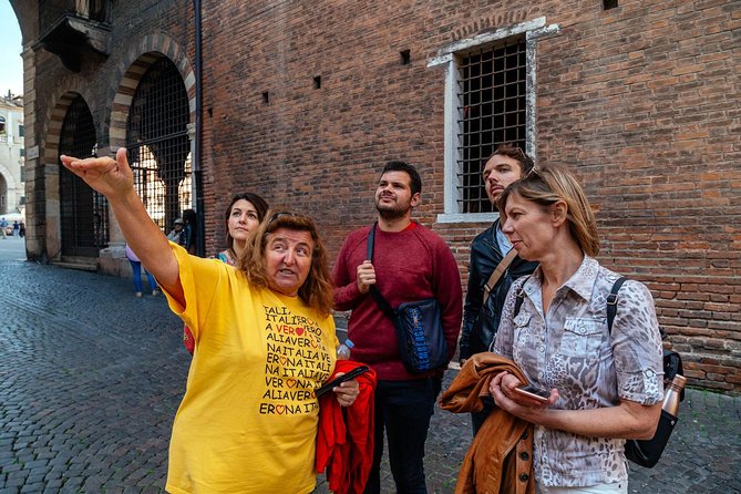 PRIVATE TOUR of Verona: Highlights & Hidden Gems With Locals & Snack Included - What else might be added: Scaliger Tombs and route flexibility