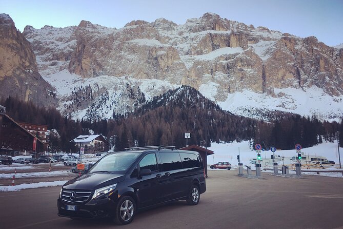 Private Transfer to Verona - Finding Your Driver at Pickup: Name Signs and Quick Meeting Points