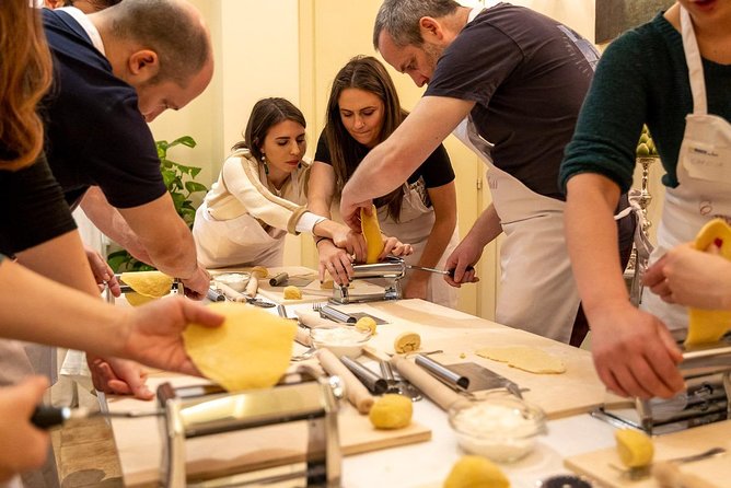 Prosecco and Pasta Making Class at Local's Home in Verona - Language, pace, and group size: how to get the most