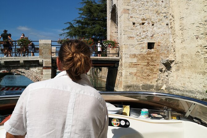 Sirmione away from the Crowds Boat Cruise Guided Walk and a Drink - Quick highlights you’ll feel right away
