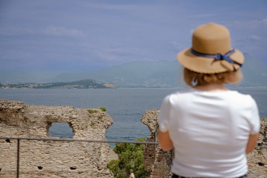 Sirmione: Grotte di Catullo Archeological Tour - Where Grotte di Catullo fits in Sirmione