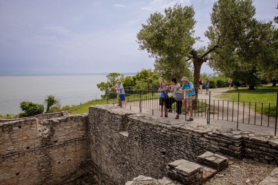 Sirmione: Grotte di Catullo Archeological Tour - Should you book this Grotte di Catullo tour?
