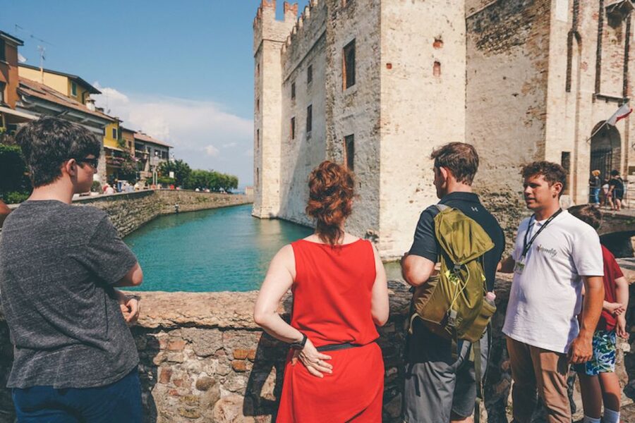 Sirmione: Village Highlights Walking & Lake Garda Boat Tour - Key highlights at a glance