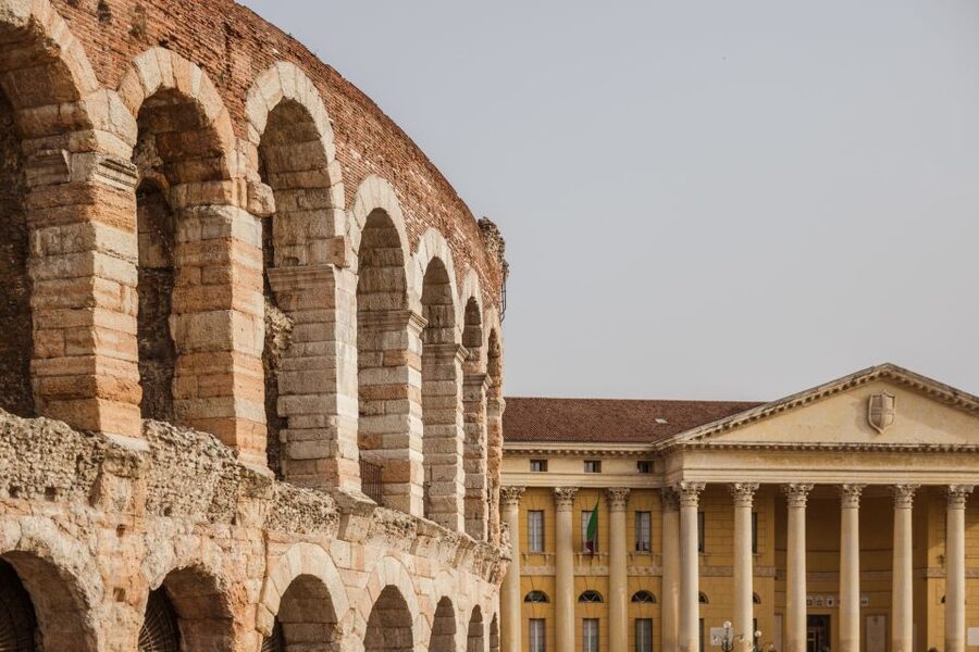 The Highlights of Verona Small Group Walking Tour - Juliet’s House and Balcony: the love-letter wall moment (plus context)