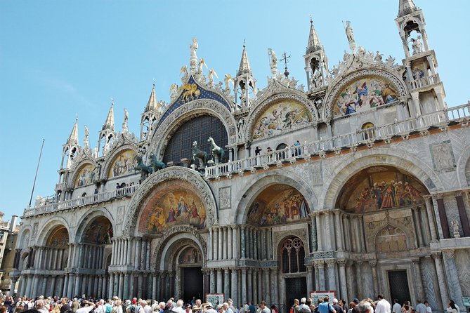 Venice Full-Day Tour from Lake Garda - The morning drive from Lake Garda: on-time comfort beats wishful thinking