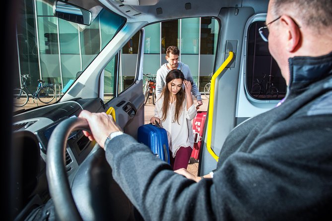 Verona Airport (VRN) Arrival Transfer (Airport to Verona Hotels or Address) - Meet-and-Greet at VRN: How Pickup Works