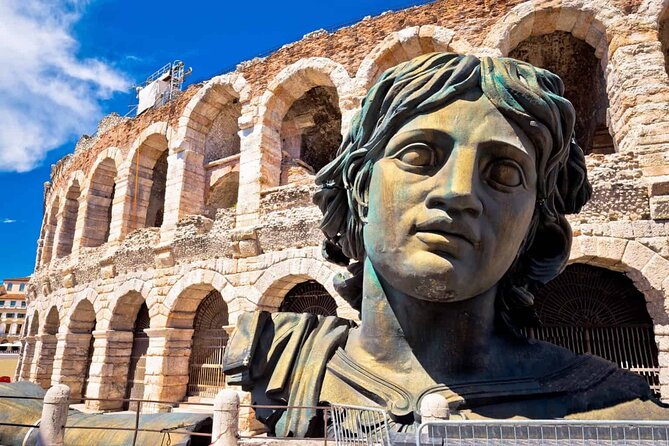 Verona Arena and Historic Highlights: A Guided Walking Tour - Casa di Giulietta: Shakespeare’s legend in the middle of a real city walk