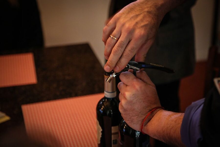 Verona: Classic Valpolicella Wine Tasting Experience - Languages, ID, and timing: practical stuff that keeps it smooth