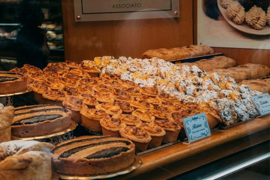 Verona: Food and Wine Tasting Walking Tour - Osteria meatballs and the handmade factor