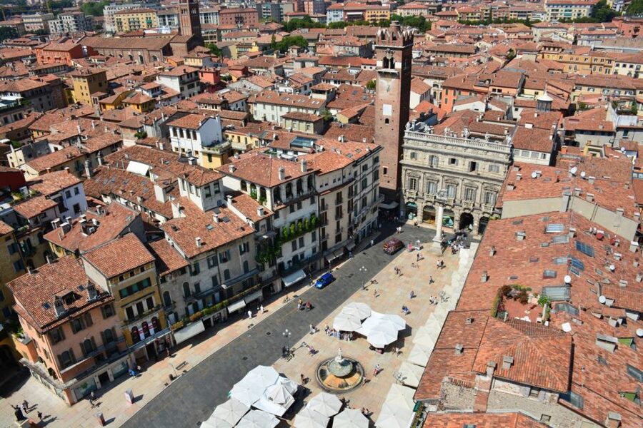 Verona Full-Day Tour from Lake Garda - Juliet’s House and the Romeo-and-Juliet moment: do it fast, then roam